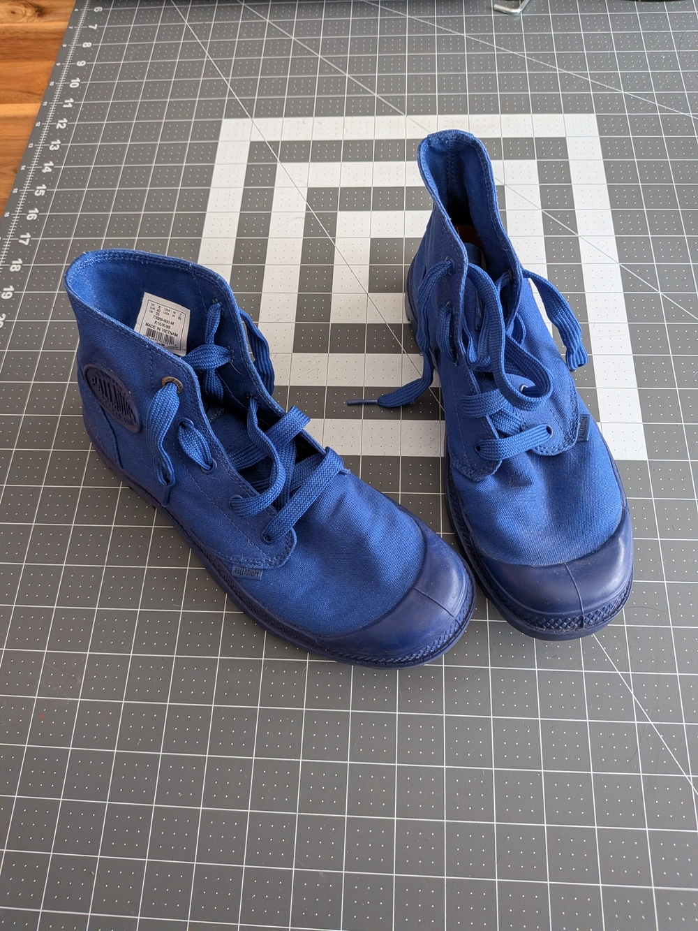 Palladium Men's High-Top Canvas Boots in Blue